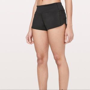 Lululemon Black Speed Up Short 2.5” Size 8